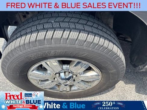 Used 2011 Ford F150 XLT w/ XLT Chrome Pkg AWD/4WD image 9
