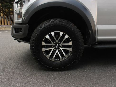 Used 2019 Ford F150 Raptor w/ Equipment Group 801A Mid AWD/4WD image 11