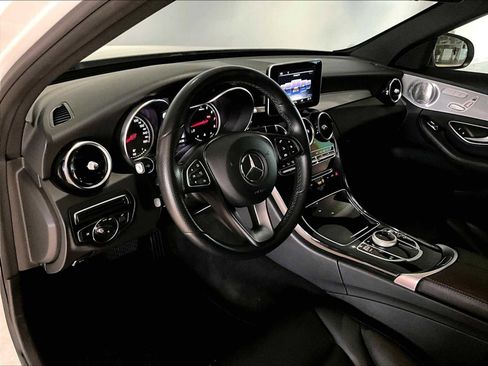 Used 2018 Mercedes-Benz C 300 Sedan image 7