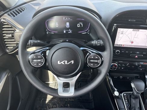 Used 2023 Kia Soul S image 20