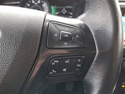 Used 2017 Ford Explorer XLT w/ Equipment Group 201A image 22