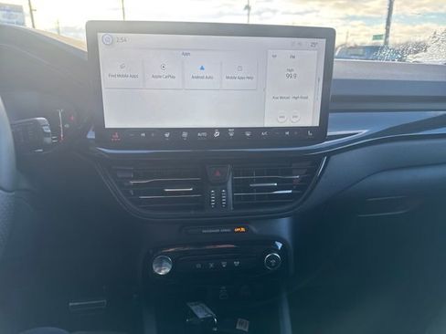 Used 2024 Ford Escape ST-Line Select w/ Tech Pack #1 image 13