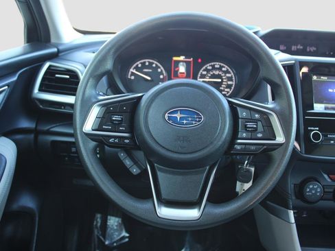 Used 2023 Subaru Forester image 24