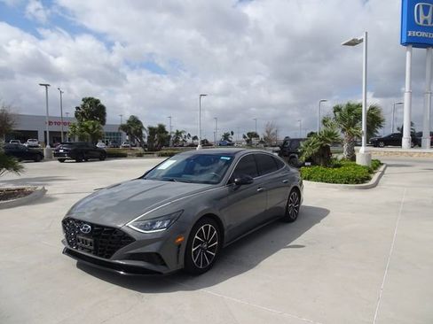 Used 2020 Hyundai Sonata SEL Plus w/ Tech Package image 1