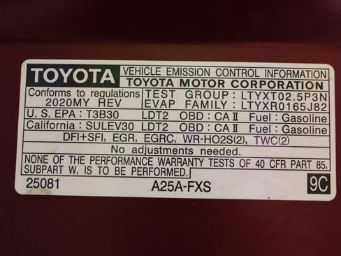 Used 2020 Toyota RAV4 LE w/ All Weather Liner Package AWD/4WD image 53