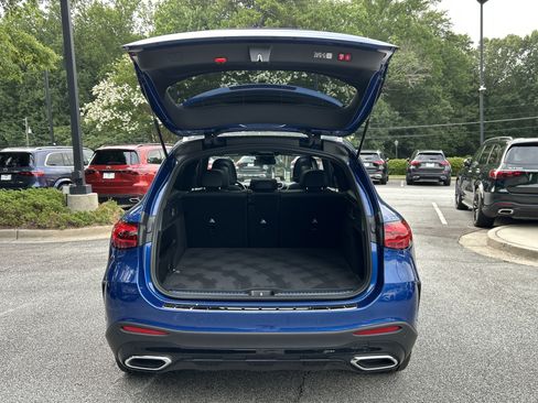 Certified 2025 Mercedes-Benz GLC 300 image 9