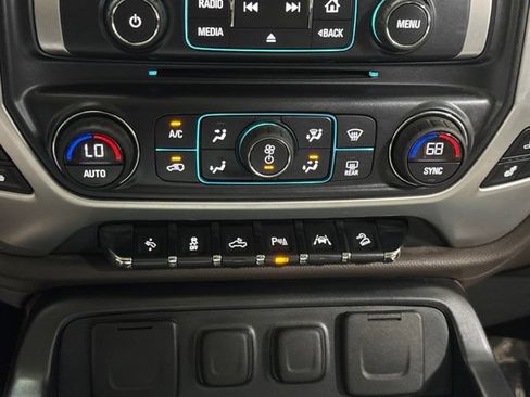 Used 2017 GMC Sierra 1500 SLT AWD/4WD image 22