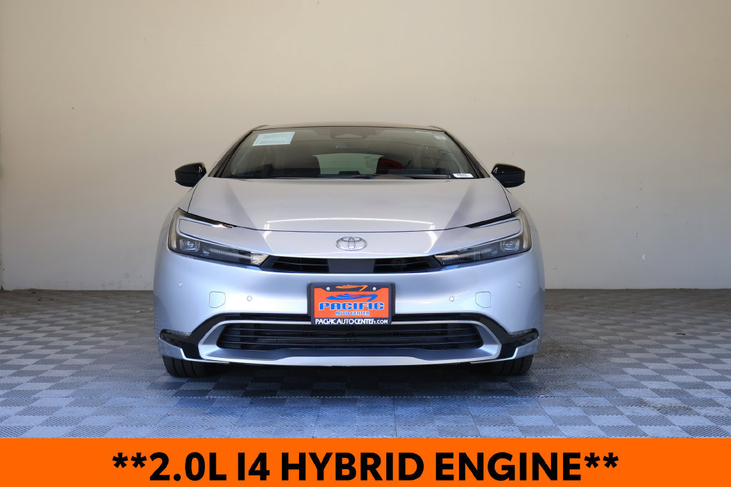 Used 2024 Toyota Prius XLE AWD/4WD image 4