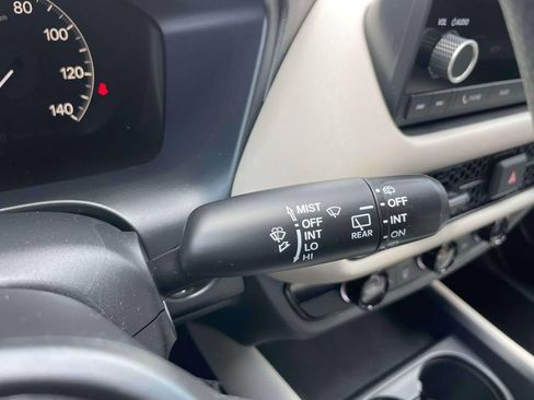 Certified 2024 Honda HR-V LX image 25