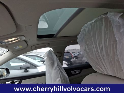 New 2026 Volvo XC60 T8 Ultra w/ Protection Package Premier image 11