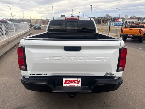 Used 2025 Chevrolet Colorado ZR2 w/ Technology Package image 6