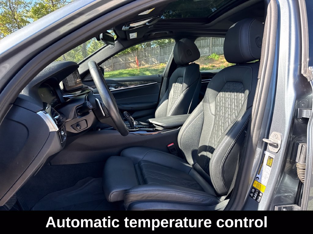 Used 2022 BMW 530i xDrive w/ Premium Package AWD/4WD image 12
