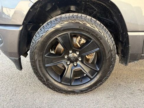 Used 2022 RAM 1500 Big Horn image 6
