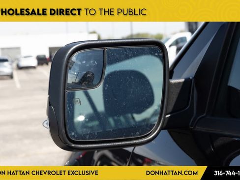 Used 2014 Ford Explorer XLT w/ Equipment Group 202A AWD/4WD image 24