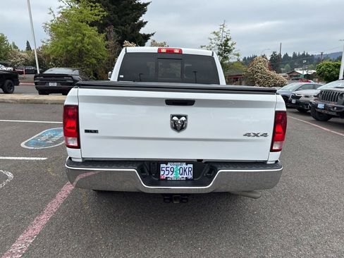 Used 2023 RAM 1500 Classic SLT w/ Trailer & Traction Group AWD/4WD image 9