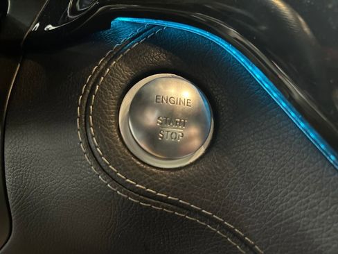 Used 2014 Mercedes-Benz ML 550 4MATIC image 24