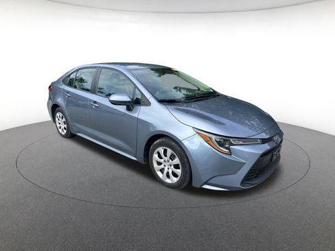 Used 2024 Toyota Corolla LE FWD image 7