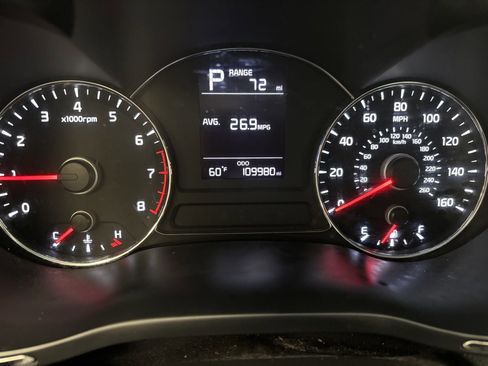 Used 2018 Kia Forte LX image 18