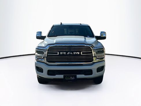 Used 2024 RAM 2500 Laramie image 2