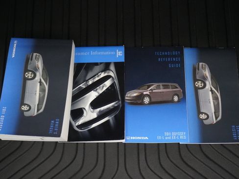 Used 2011 Honda Odyssey EX-L image 24