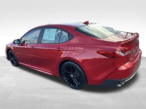 Certified 2025 Toyota Camry SE w/ Convenience Package FWD image 4
