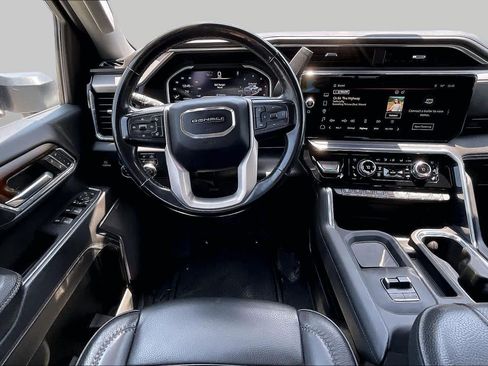 Used 2024 GMC Sierra 2500 Denali w/ Denali Reserve Package AWD/4WD image 6