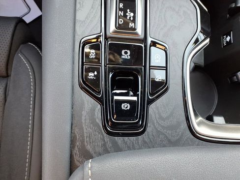 Used 2025 Lexus RX 350 w/ Convenience Package image 19