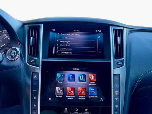 Used 2020 INFINITI Q60 3.0t image 11