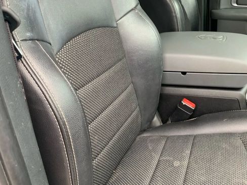 Used 2017 RAM 1500 Lone Star image 12