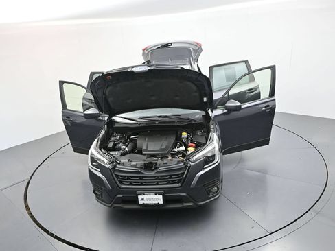 Used 2023 Subaru Forester Premium AWD/4WD image 45