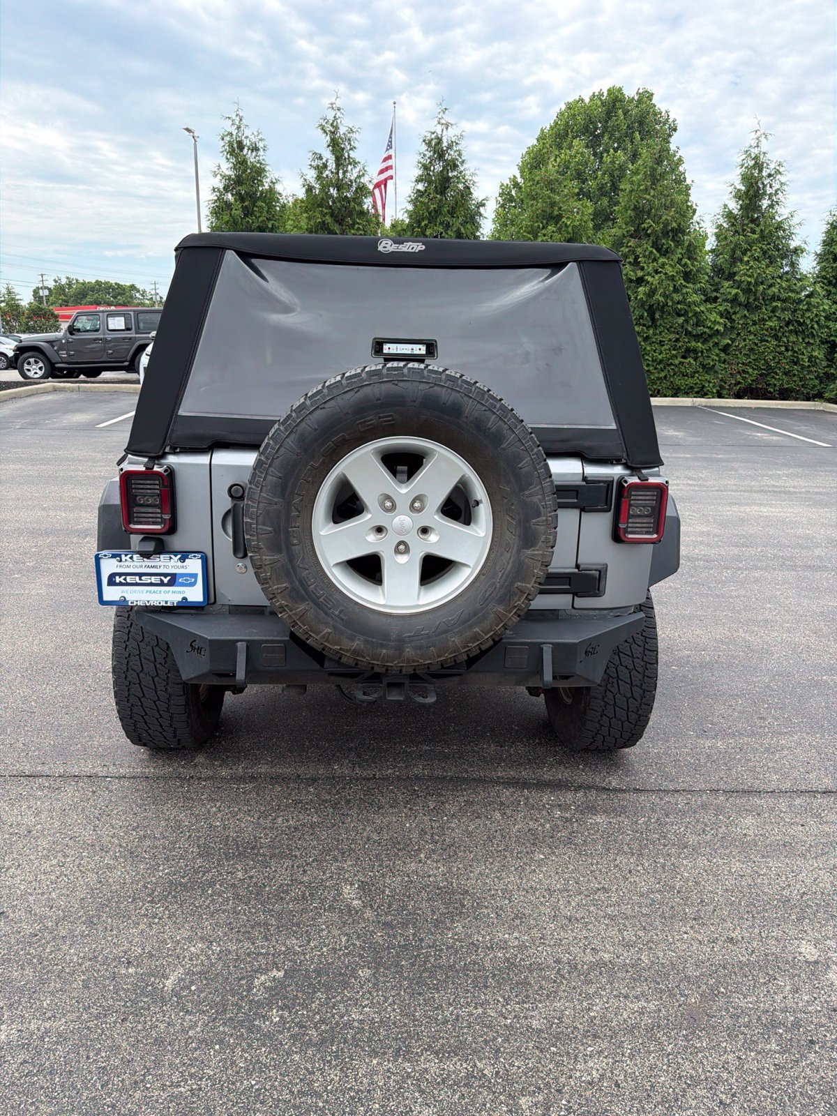 Used 2017 Jeep Wrangler Sport w/ Quick Order Package 24S AWD/4WD image 4