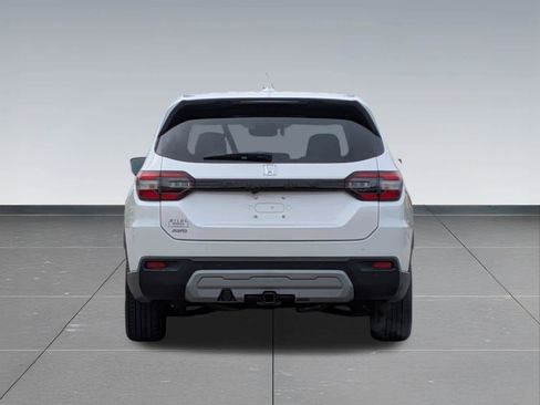 Certified 2023 Honda Pilot EX-L image 5