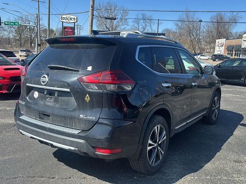 Used 2018 Nissan Rogue SL w/ Premium Package image 5