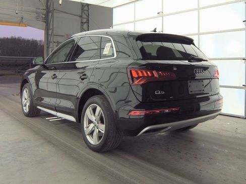 Used 2019 Audi Q5 2.0T Premium Plus w/ Premium Plus Package image 4