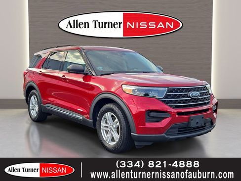 Used 2021 Ford Explorer XLT RWD image 1