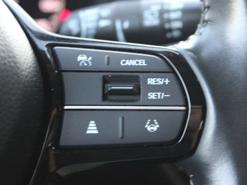 Used 2025 Honda HR-V EX-L image 14