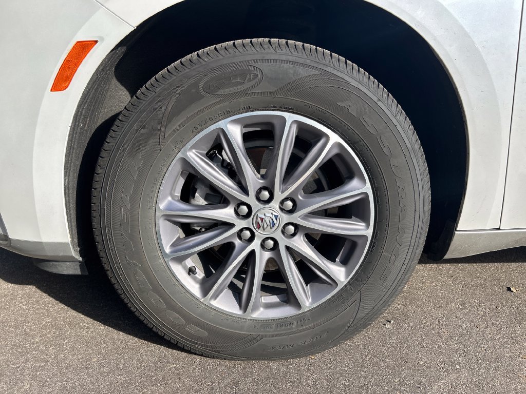 Used 2023 Buick Enclave Essence w/ Trailering Package, 5000 lbs. FWD image 9