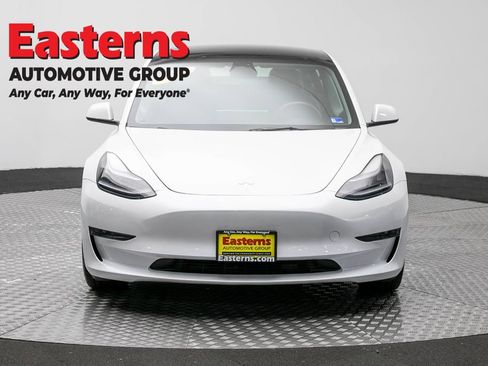 Used 2023 Tesla Model 3 Standard Range RWD image 2