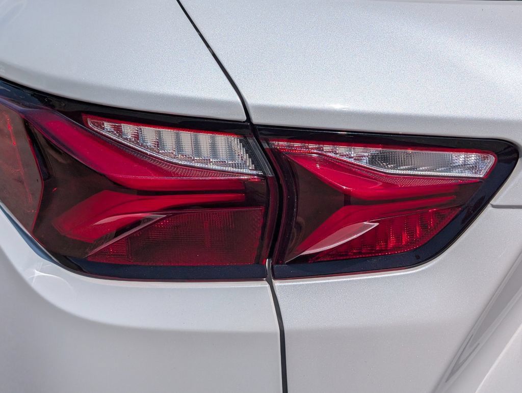 Used 2020 Chevrolet Blazer RS FWD image 13