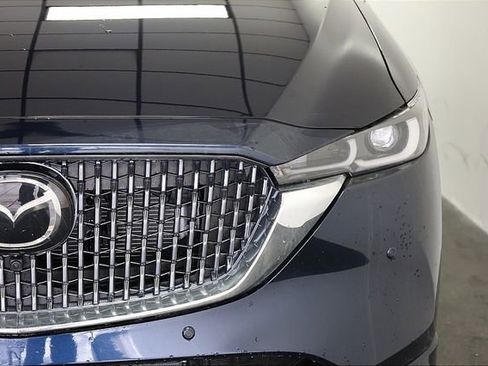 New 2025 MAZDA CX-5 Signature image 8