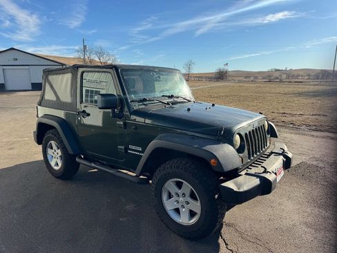 Used 2011 Jeep Wrangler Sport image 6
