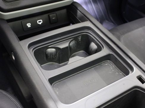 Used 2022 Land Rover Defender 110 X-Dynamic HSE image 26