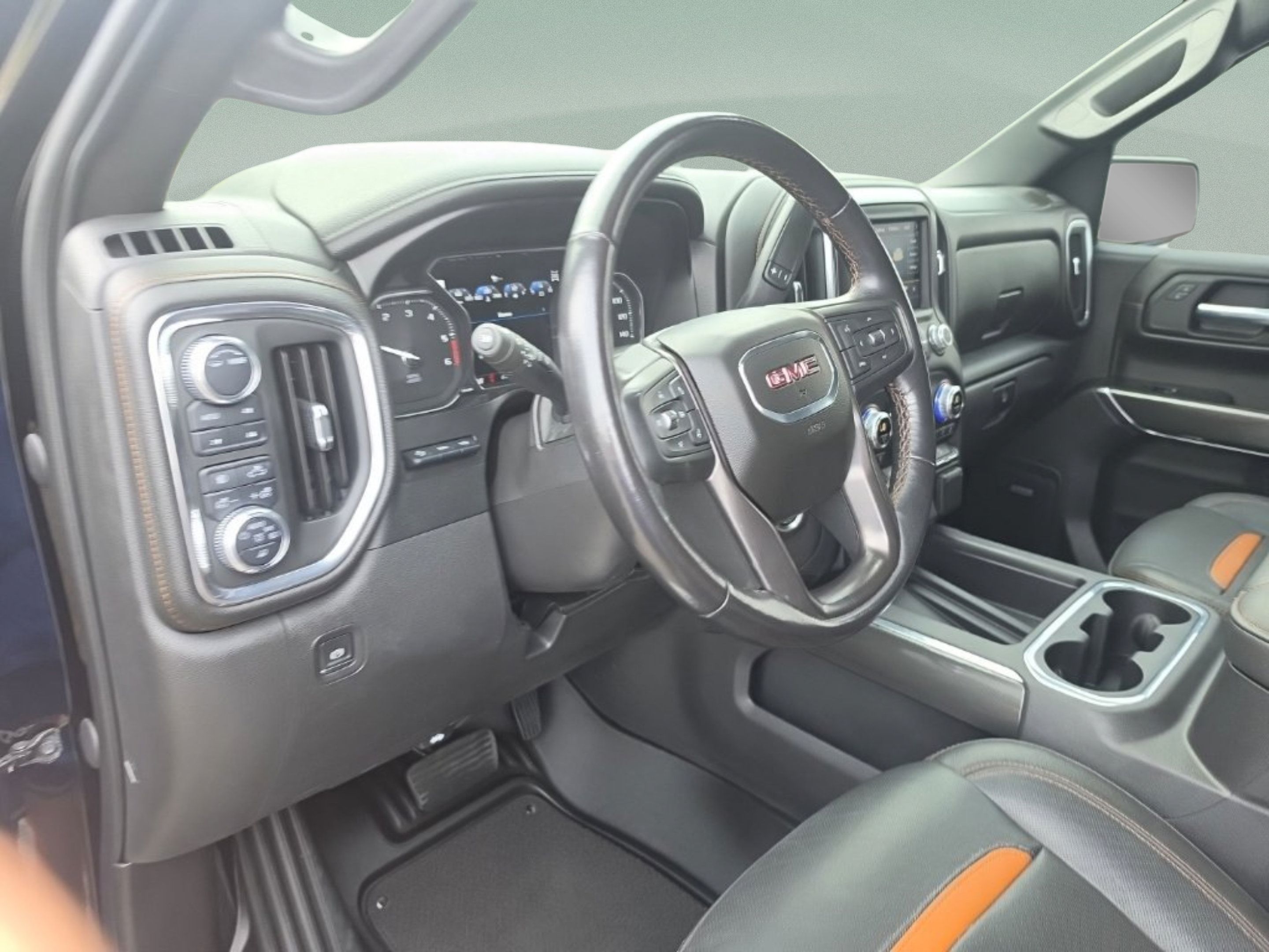 Used 2021 GMC Sierra 1500 AT4 w/ AT4 Value Package AWD/4WD image 14