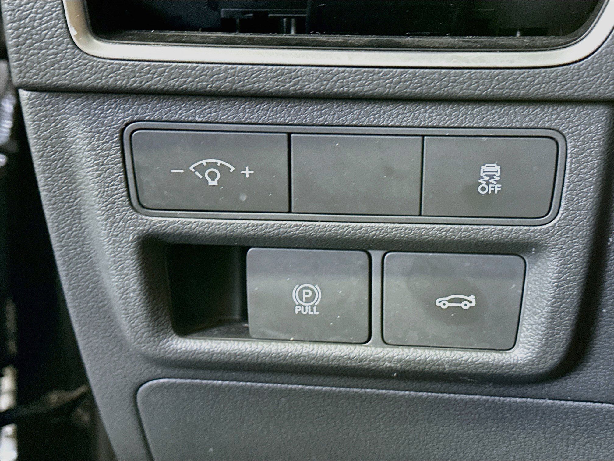 Used 2025 Hyundai Sonata SEL FWD image 17