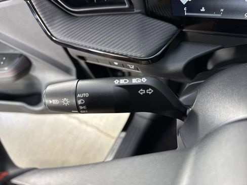 New 2025 Nissan Kicks SR w/ Illumination Package image 16