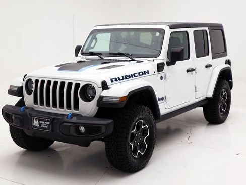 Used 2023 Jeep Wrangler Unlimited Rubicon 4xe w/ Dual Top Group image 2