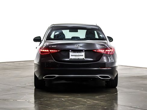 Used 2025 Mercedes-Benz C 300 Sedan image 5