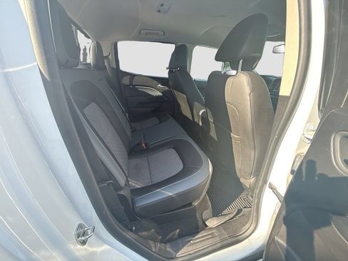 Used 2016 Chevrolet Colorado Z71 AWD/4WD image 26