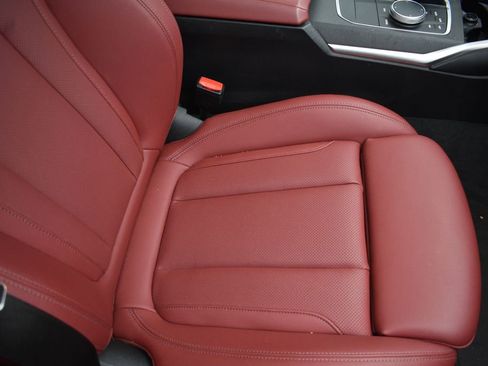 Used 2023 BMW i4 eDrive35 image 25