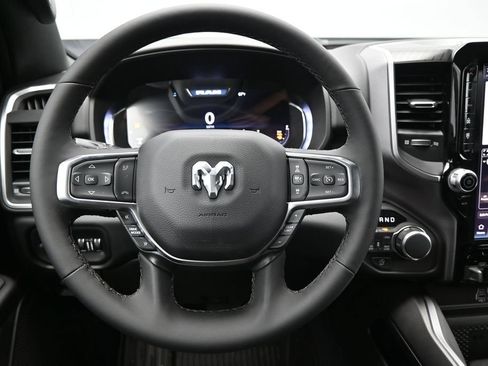 New 2026 RAM 1500 Big Horn AWD/4WD image 15